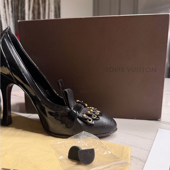 Vintage Louis Vuitton Black Heels- AUTHETICATED - Picture 3 of 15